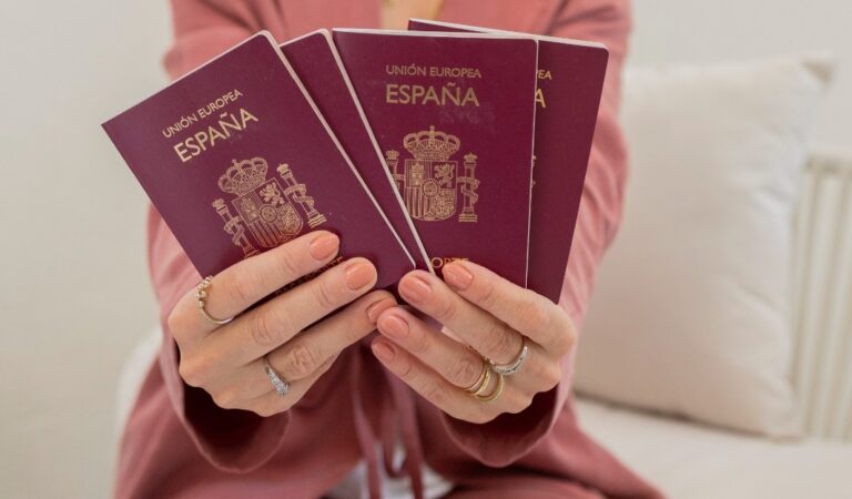 Recuperación de la Nacionalidad Española: Guía Completa para Recuperar tu Ciudadanía